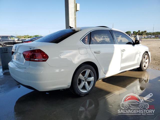 1VWBP7A39CC052376 2012 VOLKSWAGEN PASSAT photo no. 3