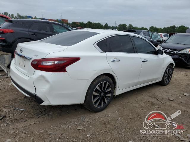 1N4AL3AP8JC268115 2018 NISSAN ALTIMA photo no. 3