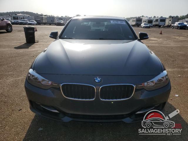 WBA3A5C57CF346916 2012 BMW 3 SERIES photo no. 5