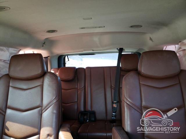 1GYS4CKJ6JR357050 2018 CADILLAC ESCALADE photo no. 10