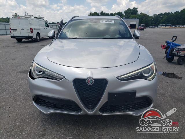 ZASFAKNN3J7B83028 2018 ALFA ROMEO STELVIO photo no. 5