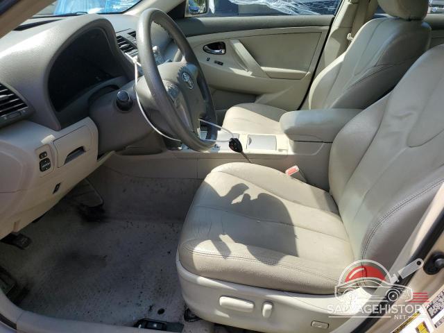 4T1BF3EK7AU077375 2010 TOYOTA CAMRY photo no. 7