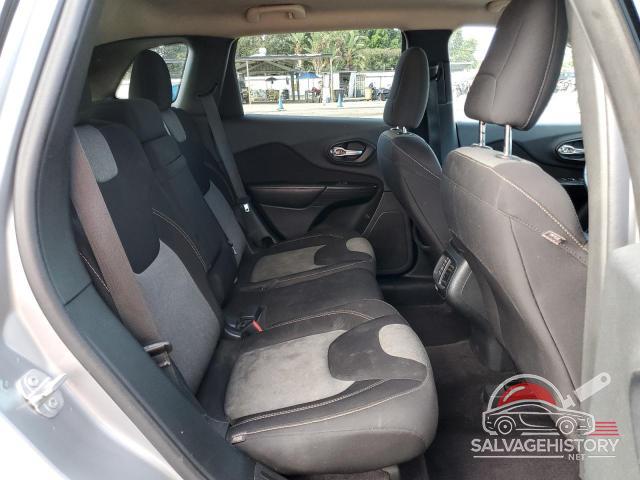 1C4PJLAB3GW274622 2016 JEEP GRAND CHER photo no. 11