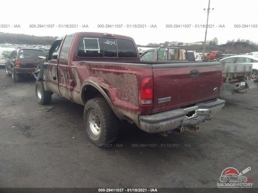 1FTSX21P95EA19782 2005 FORD SUPER DUTY F-250 photo no. 3