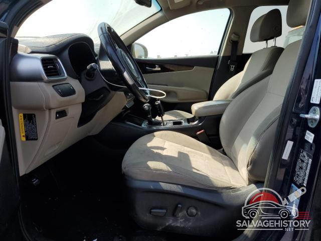 5XYPG4A39HG200438 2017 KIA SORENTO photo no. 7