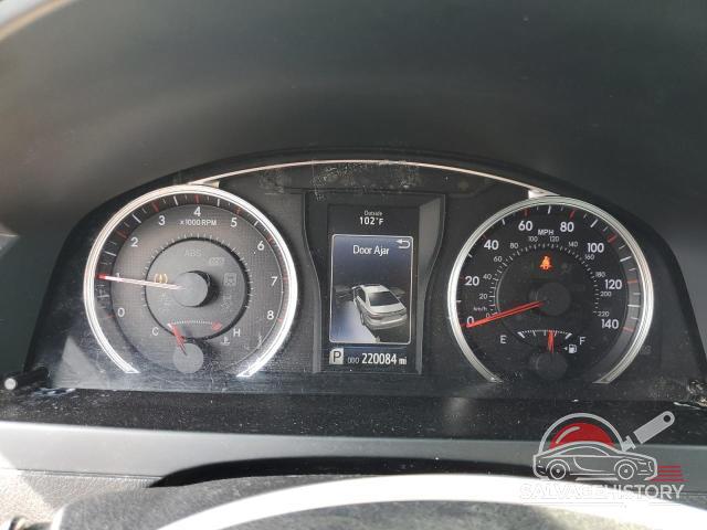 4T1BF1FKXGU578269 2016 TOYOTA CAMRY photo no. 9