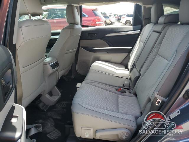 5TDZZRFH0JS283058 2018 TOYOTA HIGHLANDER photo no. 11