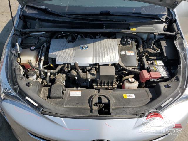JTDKARFUXG3023735 2016 TOYOTA PRIUS photo no. 11