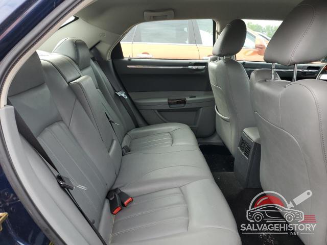 2C3AA63H25H620877 2005 CHRYSLER 300 photo no. 10