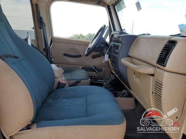 1J4FA59S11P334405 2001 JEEP WRANGLER photo no. 10