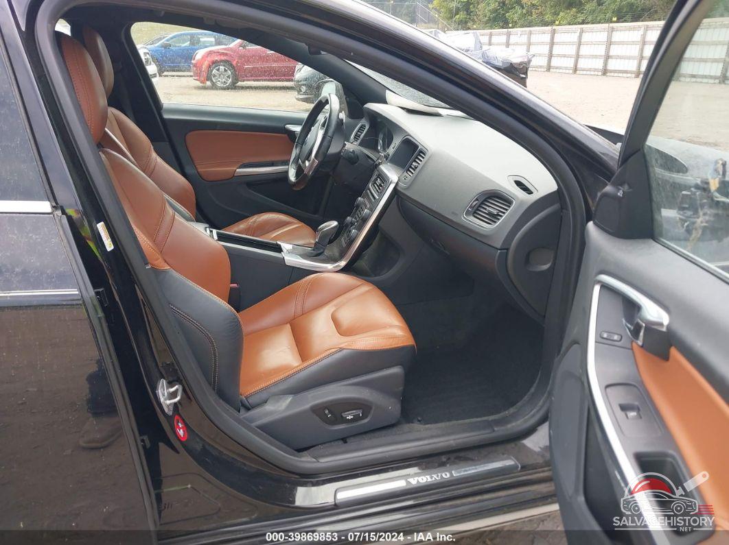 YV140MEB2F1187211 2015 VOLVO V60 photo no. 5