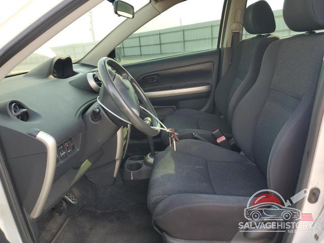 JTKKT624940048811 2004 TOYOTA SCION photo no. 7