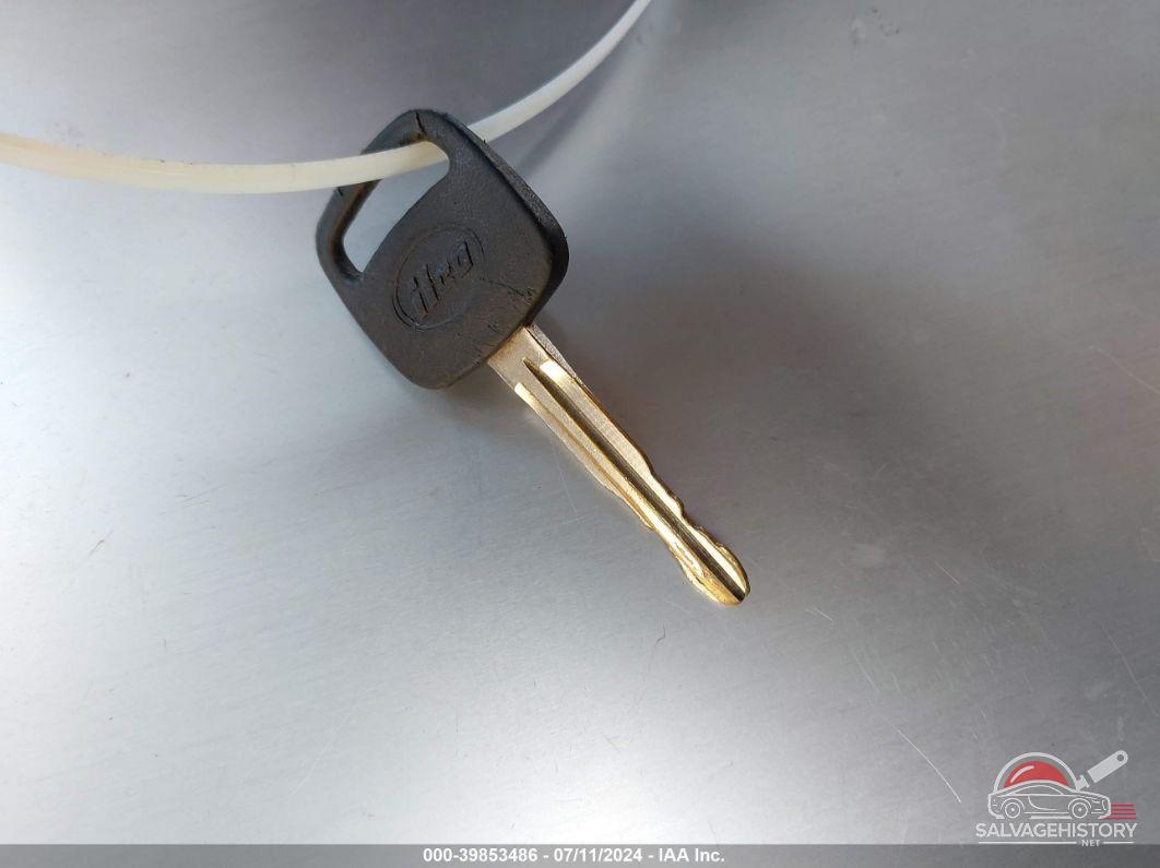 JTDBT923971040545 2007 TOYOTA YARIS photo no. 11