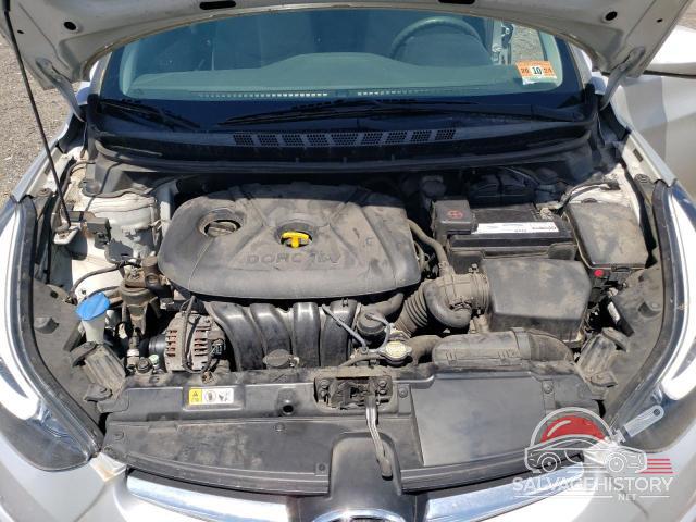 5NPDH4AE0FH596685 2015 HYUNDAI ELANTRA photo no. 11