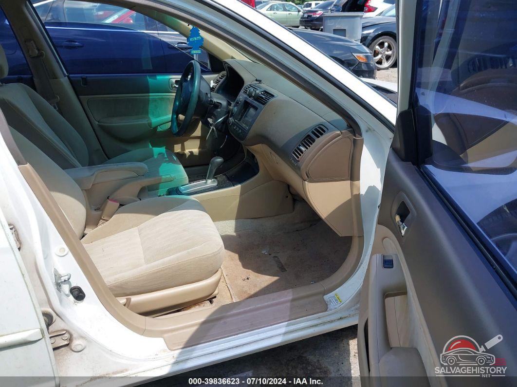 2HGES26833H618990 2003 HONDA CIVIC photo no. 5