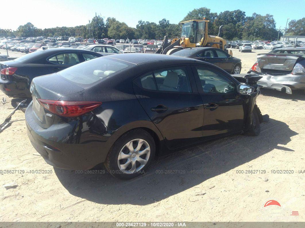 3MZBN1U79JM161739 2018 MAZDA MAZDA3 4-DOOR photo no. 4