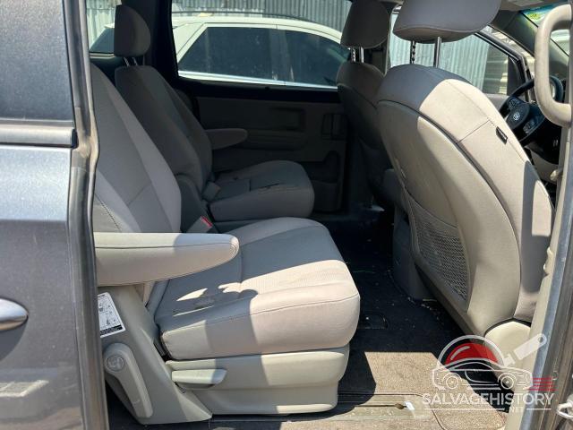 KNDMB5C14G6082089 2016 KIA All Models photo no. 6