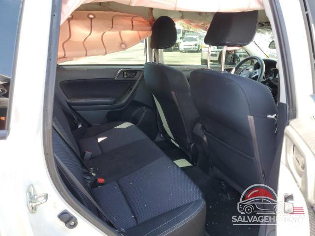 JF2SJAAC6JH523516 2018 SUBARU FORESTER photo no. 11