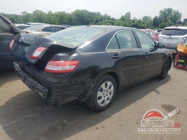 4T1BF3EK8AU076204 2010 TOYOTA CAMRY photo no. 3