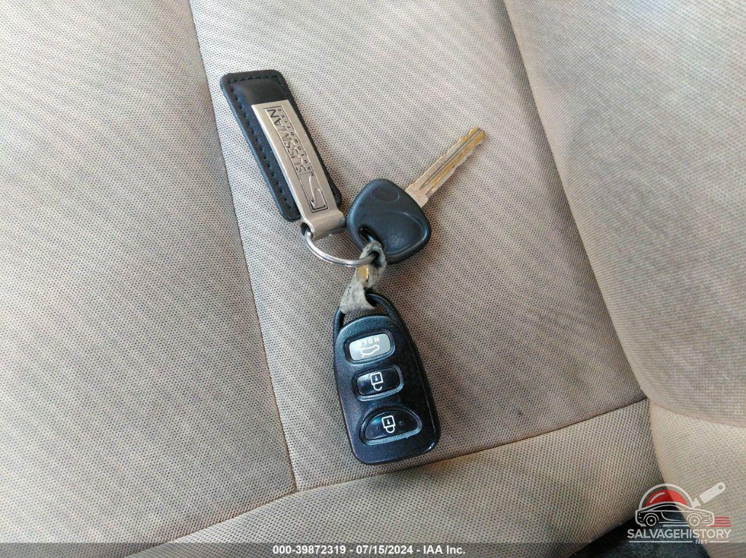 5NPDH4AE2DH246133 2013 HYUNDAI ELANTRA photo no. 11