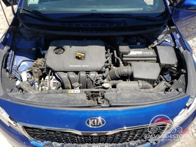 3KPFL4A70HE132456 2017 KIA FORTE photo no. 11
