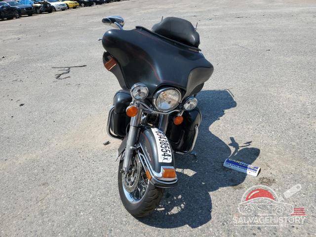 1HD1FC4169Y610019 2009 HARLEY-DAVIDSON FL photo no. 2