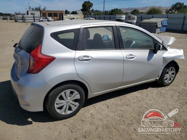 3N1CE2CP3JL356467 2018 NISSAN VERSA photo no. 3