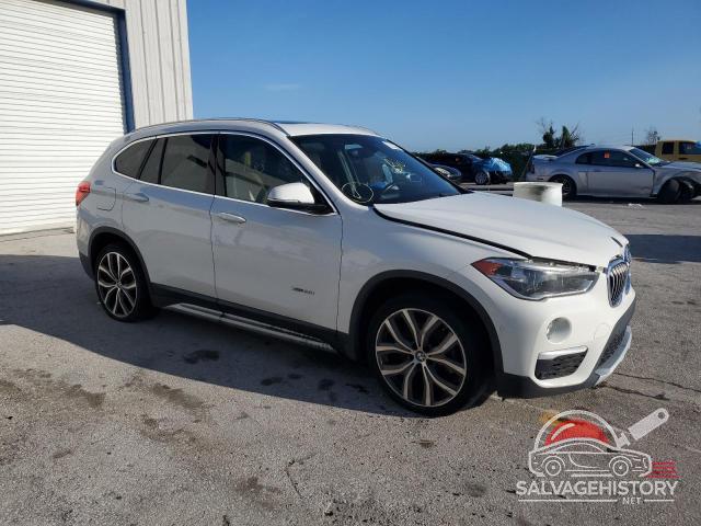 WBXHT3C34H5F67950 2017 BMW X1 photo no. 4