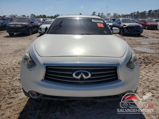 JN8CS1MU6EM451321 2014 INFINITI Q70 photo no. 5