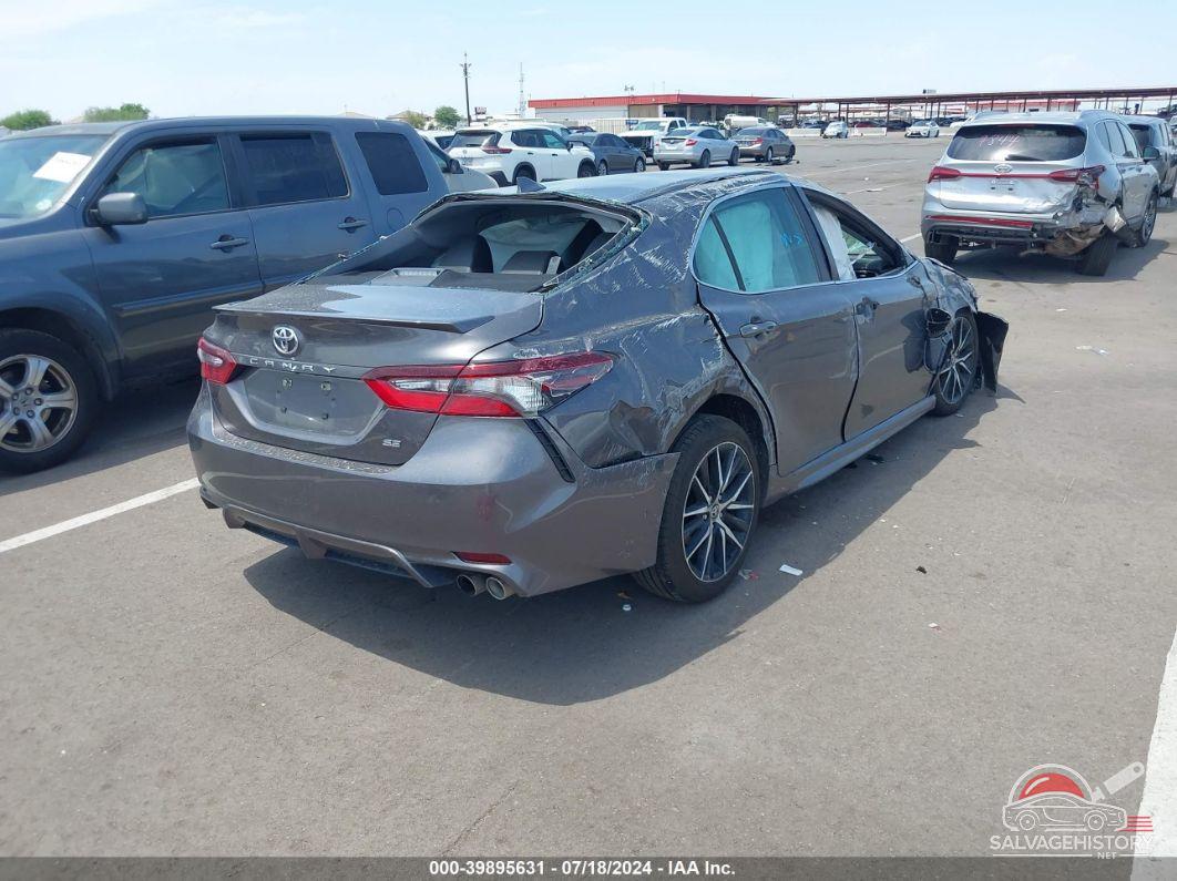 4T1G11AK5NU719290 2022 TOYOTA CAMRY photo no. 4
