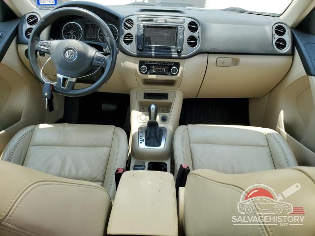 WVGAV7AX3CW555886 2012 VOLKSWAGEN TIGUAN photo no. 8