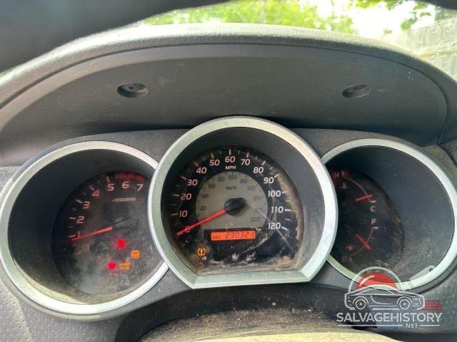 5TENX22N39Z6164 2009 TOYOTA All Models photo no. 8