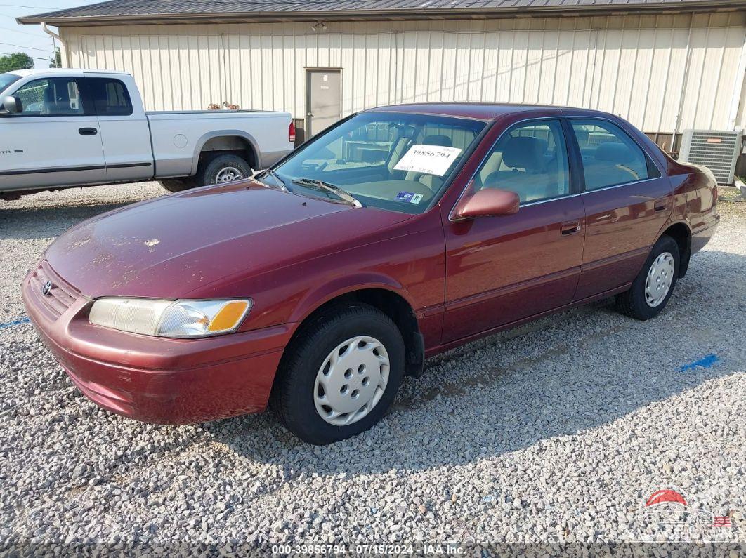 4T1BG22K3XU581121 1999 TOYOTA CAMRY photo no. 2