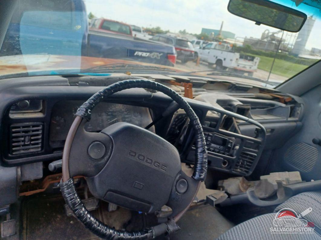 1B6MC365XVJ578612 1997 DODGE RAM 3500 photo no. 8