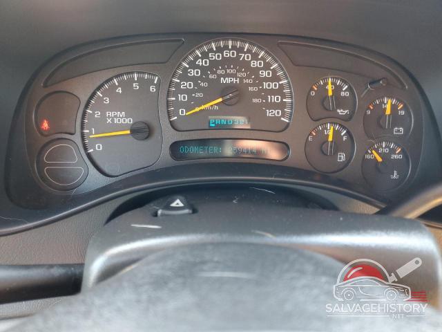 3GNFK16Z75G222108 2005 CHEVROLET SUBURBAN photo no. 9
