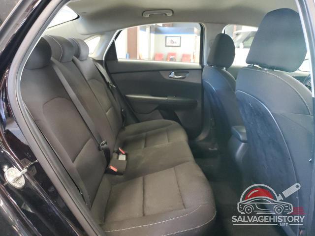 3KPF24AD7KE105612 2019 KIA FORTE photo no. 10