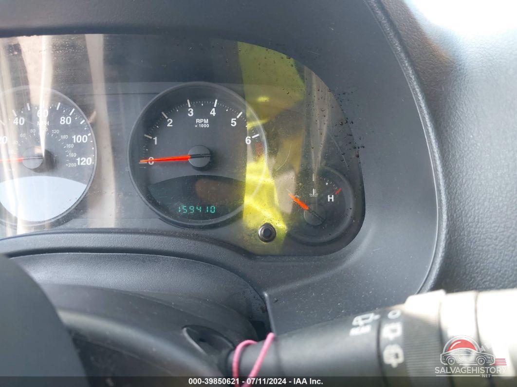 1J4NF1FB2BD251630 2011 JEEP COMPASS photo no. 7
