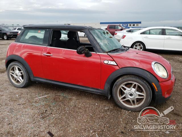 WMWMF735X8TT86725 2008 MINI COOPER photo no. 4
