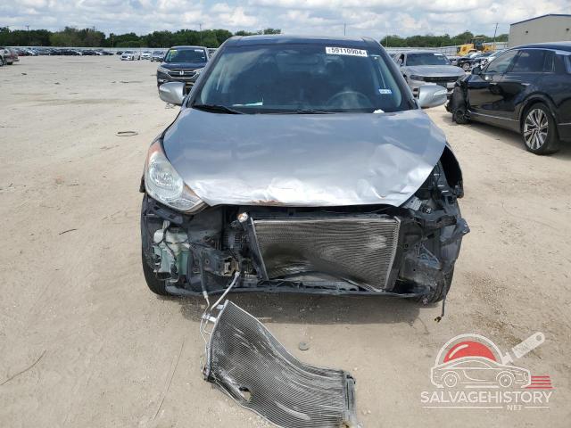 KM8JU3AC4DU558110 2013 HYUNDAI TUCSON photo no. 5