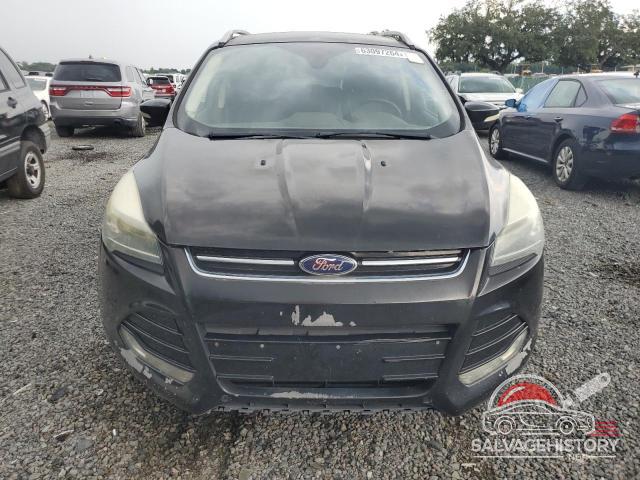 1FMCU0JX8EUC74569 2014 FORD ESCAPE photo no. 5