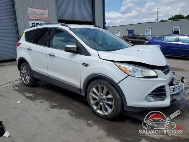 1FMCU9G91FUA70047 2015 FORD ESCAPE photo no. 4