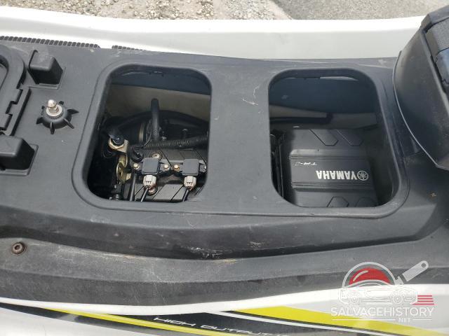 YAMA1727F121 2021 YAMAHA JETSKI photo no. 7