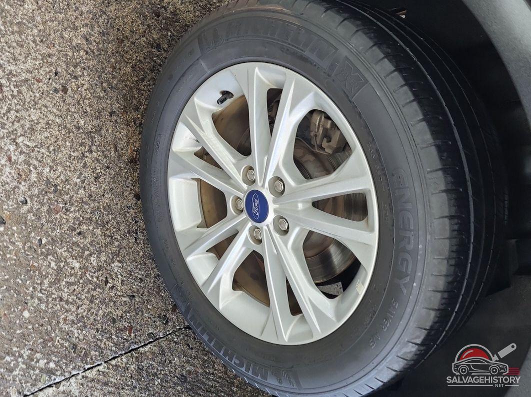 1FMCU0GD0JUC91387 2018 FORD ESCAPE photo no. 24