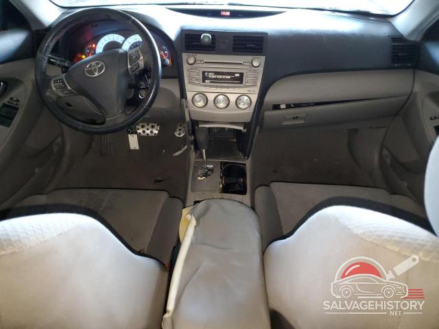 4T1BF3EK1AU530132 2010 TOYOTA CAMRY photo no. 8