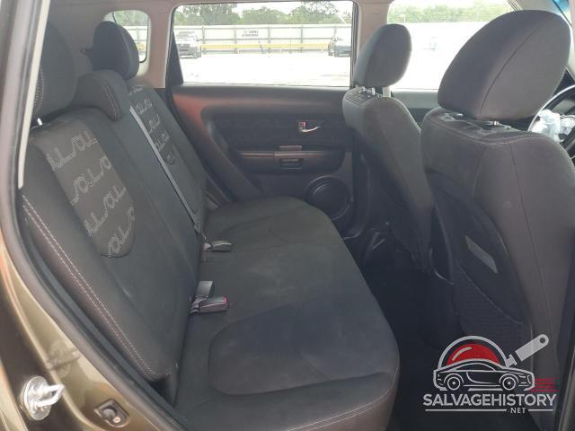 KNDJT2A63D7502928 2013 KIA SOUL photo no. 10