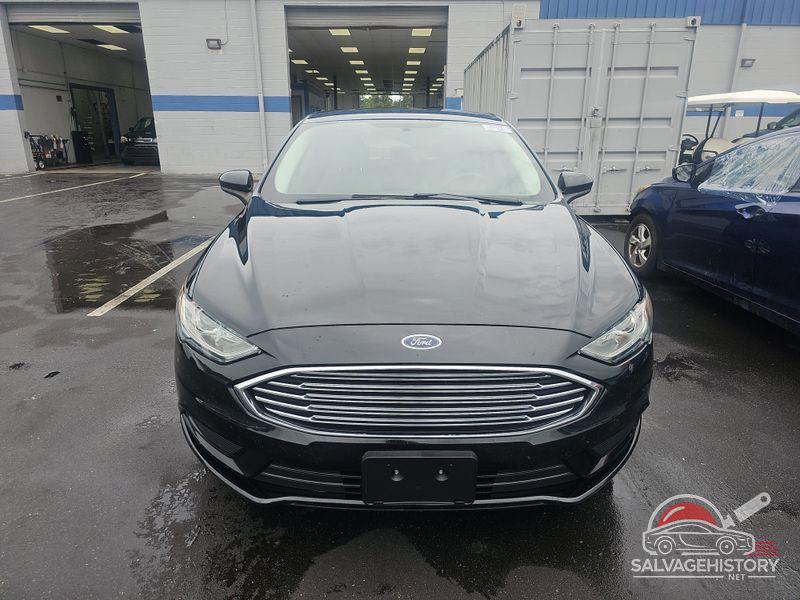 3FA6P0G78JR278581 2018 FORD FUSION photo no. 2