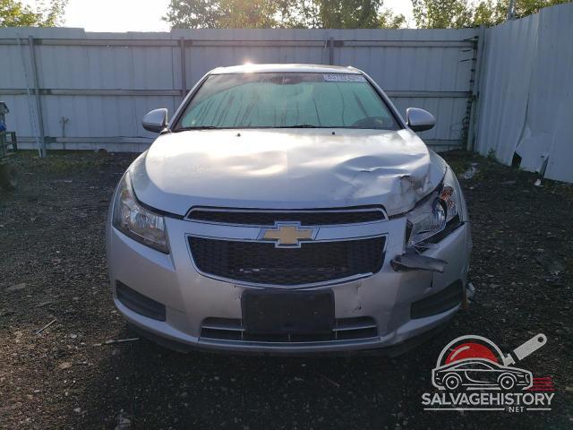 1G1PC5SB0E7472398 2014 CHEVROLET CRUZE photo no. 5