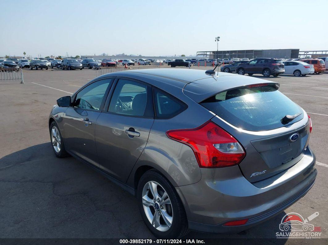 1FADP3K29DL374579 2013 FORD FOCUS photo no. 3