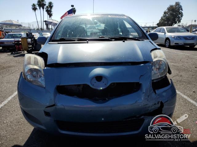 JTDJT903295243948 2009 TOYOTA YARIS photo no. 5
