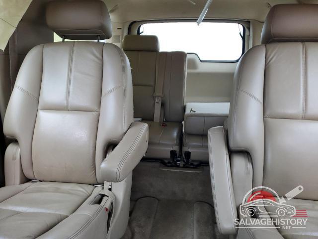 3GNFK16317G317505 2007 CHEVROLET SUBURBAN photo no. 10